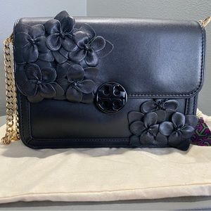 Tory Burch Duet Chain Flower Shoulder Bag